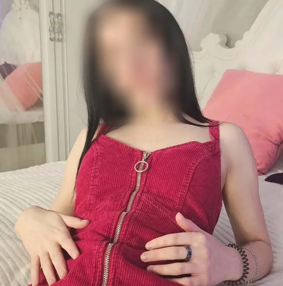 Aleksandra, 22