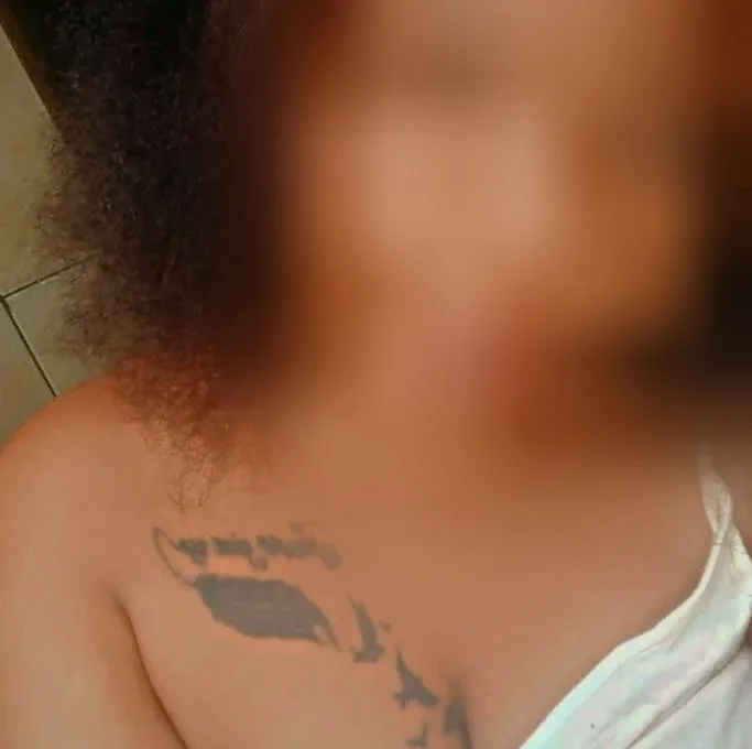 Lucy, 29
